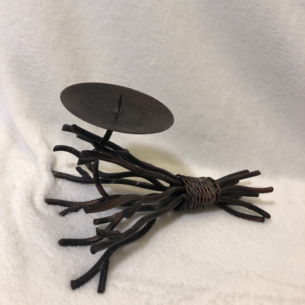 Candle holder